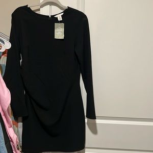 BRAND NEW - H&M Black 3/4 sleeve dress